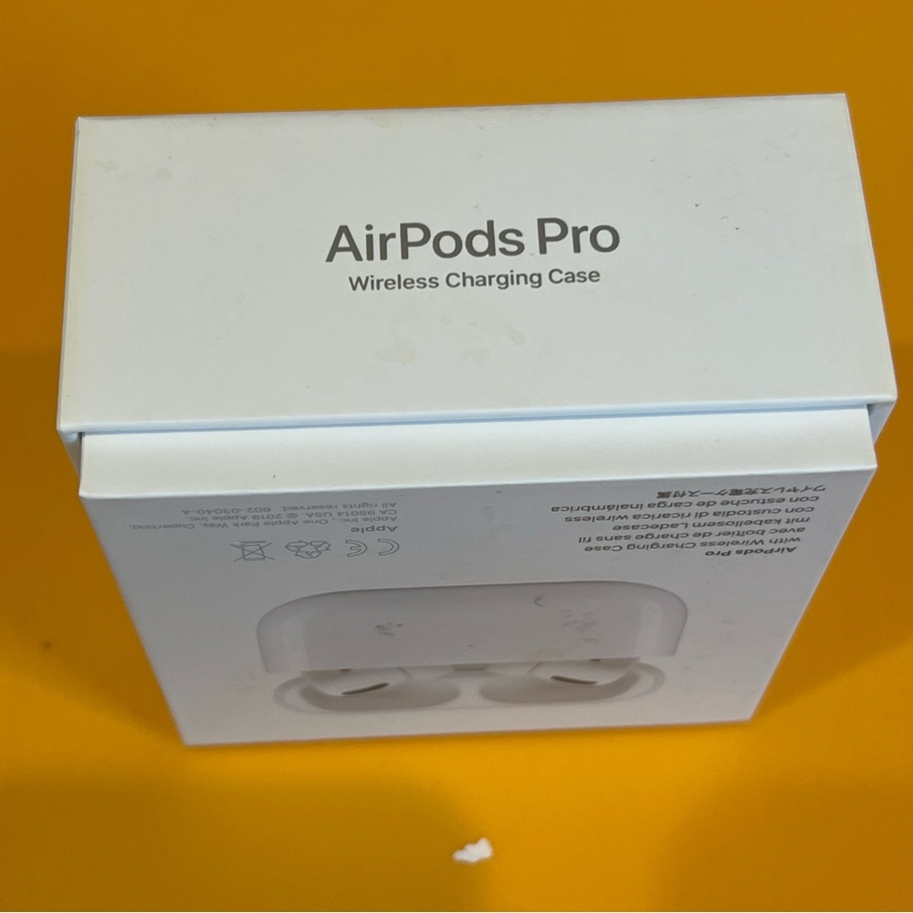 Apple AirPod pro Empty Box With Booklet Model Box Only - Picture 3 of 10